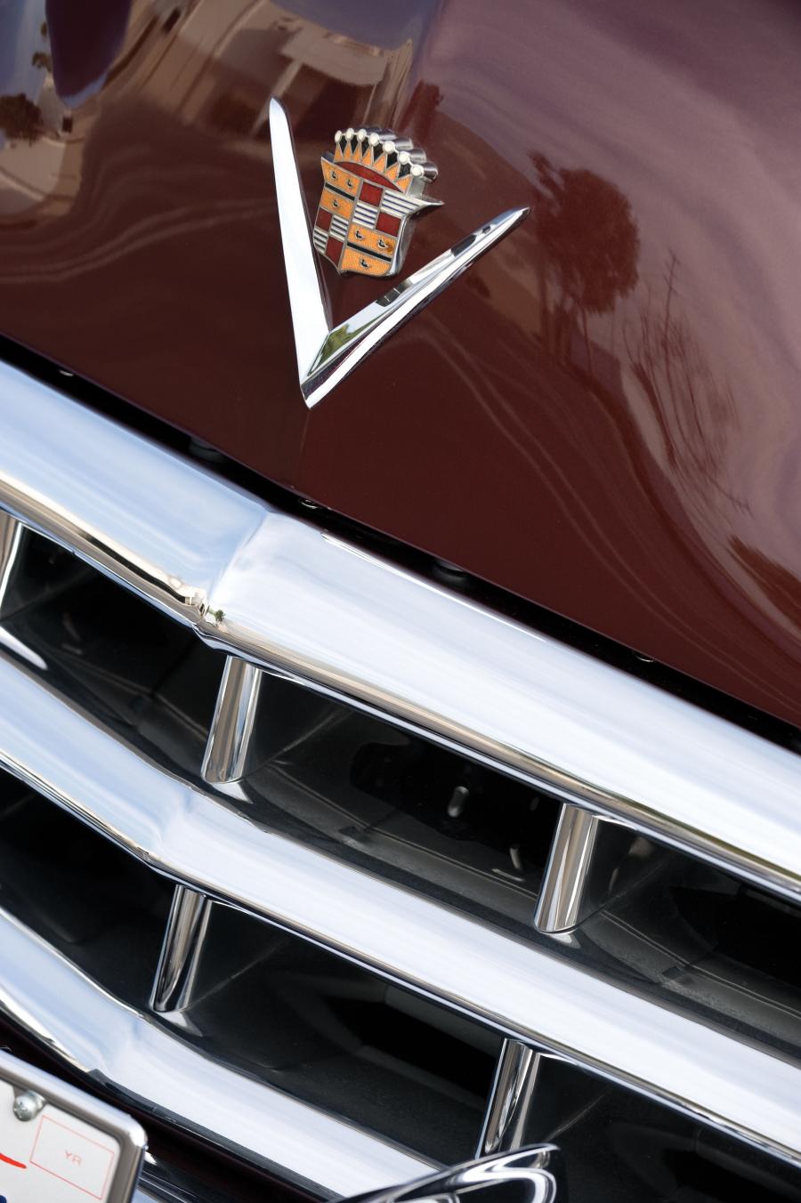 Детали экстерьера Cadillac Series 60 Fleetwood Special 1949 года  (фото 8 из 26)